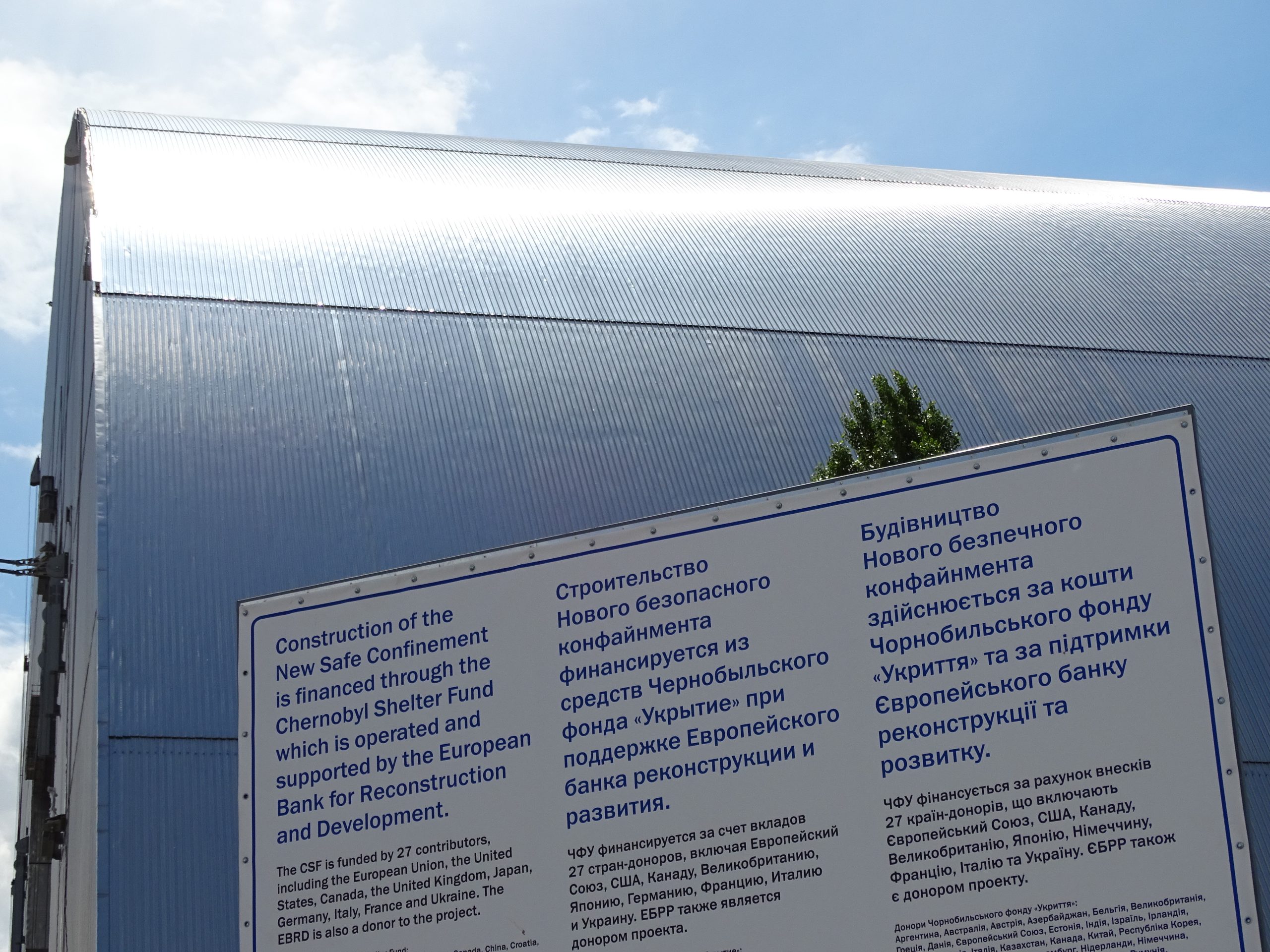 Chornobyl’s New Safe Confinement under construction