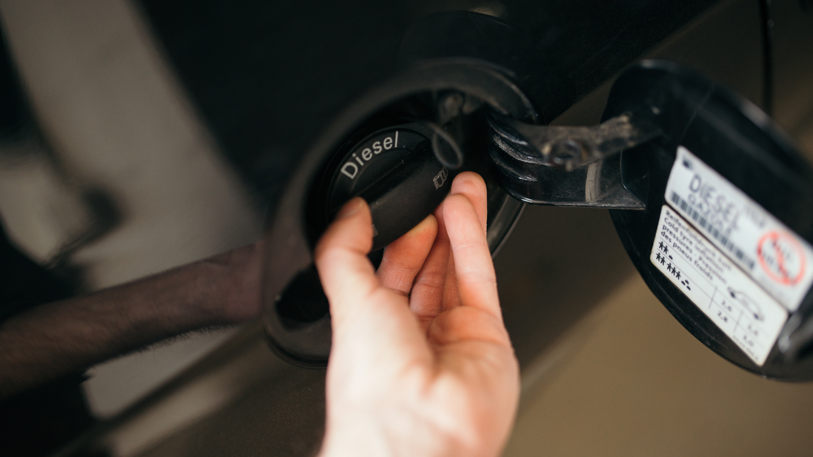 Archive photograph: Diesel refuelling at a vehicle fuel filler. Representative archive photo; location unestablished. It does not depict a verified American delivery or Russian cargo.